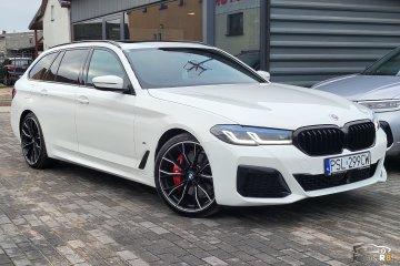 520d/190Km 2022r 13Tyś Km Mpakiet Lasery Hak Szyberdach Head-up xDrive